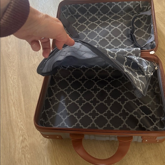 Puiche Tresor 2-Piece Carry-On Spinner Weekender Bag Luggage Set - Picture 5 of 12